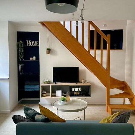 Besancon: Charmant Duplex Au Pied De La Citadelle Εξωτερικό φωτογραφία